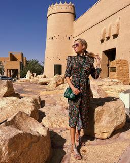 Ludovica Pagani feet photo thumbnail