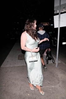 Kesha feet photo thumbnail