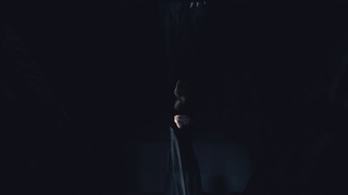 Billie Eilish feet photo thumbnail