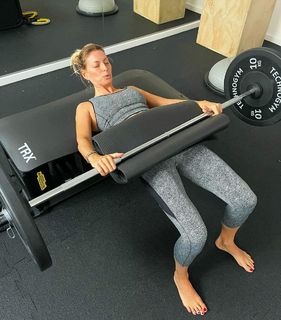 Federica Fontana feet photo thumbnail