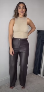 Frankie Bridge feet photo thumbnail