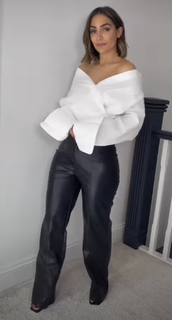 Frankie Bridge feet photo thumbnail