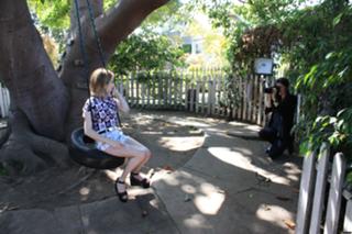 Emma Roberts feet photo thumbnail