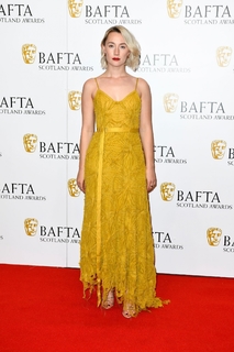 Saoirse Ronan feet photo thumbnail