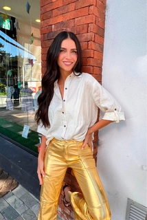 Zaira Nara feet photo thumbnail