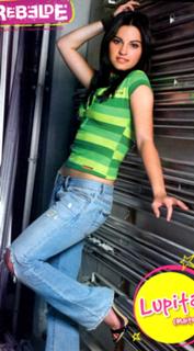 Maite Perroni feet photo 1