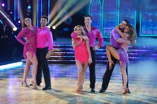 Jordin Sparks feet photo thumbnail