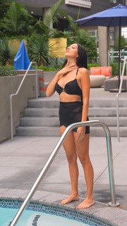 Scarlet Vas feet photo thumbnail
