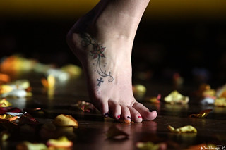 Joss Stone feet photo thumbnail