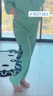 Tana Mongeau feet photo thumbnail