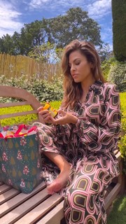Eva Mendes feet photo thumbnail