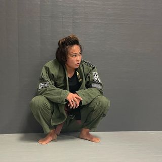 Michelle Waterson feet photo thumbnail