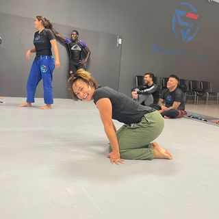 Michelle Waterson feet photo thumbnail