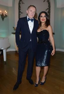 Salma Hayek feet photo thumbnail