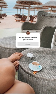Kelly Key feet photo thumbnail