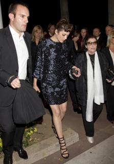 Marion Cotillard feet photo thumbnail