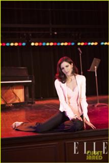 Katharine McPhee feet photo thumbnail