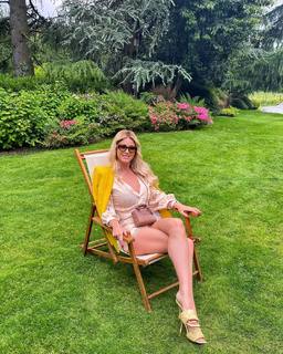 Diletta Leotta feet photo thumbnail