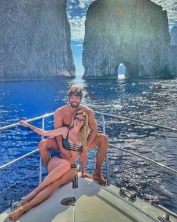 Diletta Leotta feet photo thumbnail