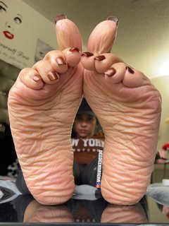 Deedee Rican feet photo thumbnail