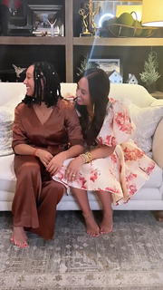 Tia Mowry feet photo thumbnail