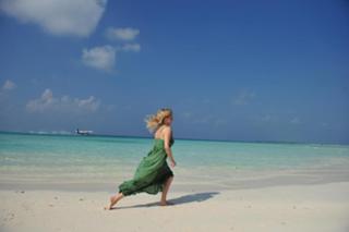 Nova Meierhenrich feet photo thumbnail