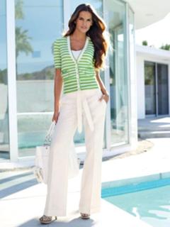 Izabel Goulart feet photo thumbnail