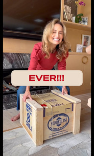 Giada De Laurentiis feet photo thumbnail