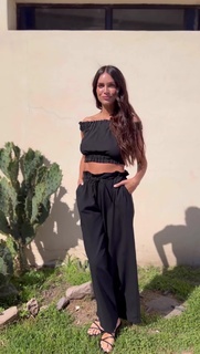 Zaira Nara feet photo thumbnail