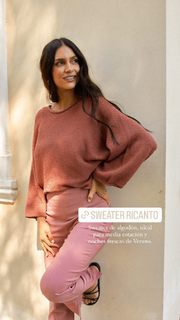 Zaira Nara feet photo thumbnail