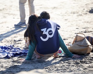 Jordana Brewster feet photo thumbnail