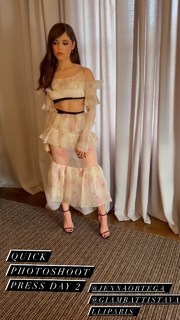 Jenna Ortega feet photo thumbnail