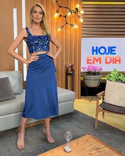 Ana Hickmann feet photo thumbnail