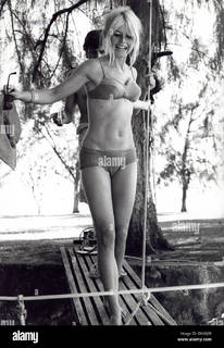 Brigitte Bardot feet photo thumbnail