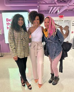 Angela Yee feet photo thumbnail