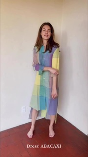 Michelle Monaghan feet photo thumbnail