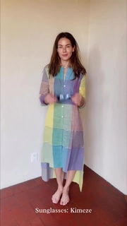 Michelle Monaghan feet photo thumbnail