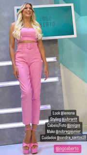 Renata Fan feet photo thumbnail