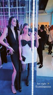 Camila Queiroz feet photo thumbnail