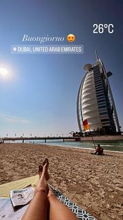 Ludovica Pagani feet photo thumbnail