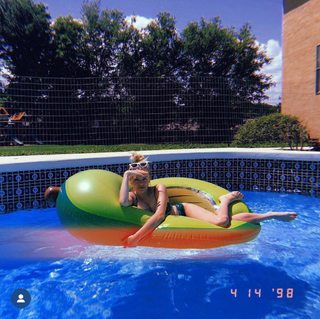 Corinna Kopf feet photo thumbnail