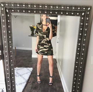 Corinna Kopf feet photo thumbnail