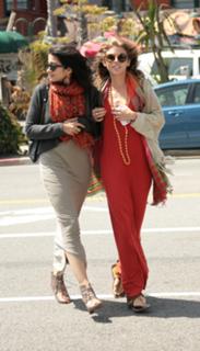 AnnaLynne McCord feet photo thumbnail