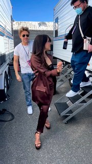 Jenna Ortega feet photo thumbnail