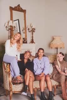 Millie Bobby Brown feet photo thumbnail