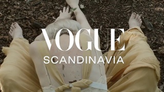 Aurora Aksnes feet photo thumbnail