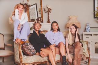 Millie Bobby Brown feet photo thumbnail