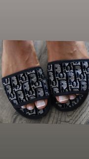 Qimmah Russo feet photo thumbnail