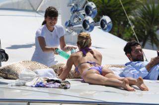 Karolina Kurkova feet photo thumbnail