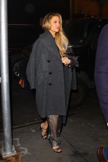 Kate Hudson feet photo thumbnail